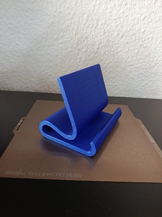 Um suporte para tablet simples e elegante para tab