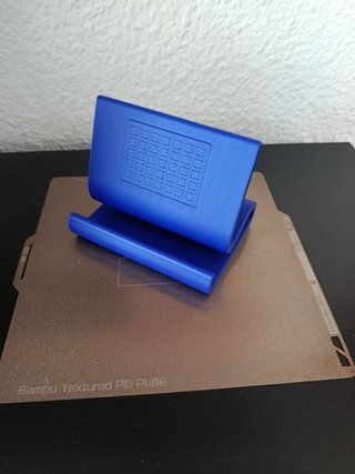 Um suporte para tablet simples e elegante para tab