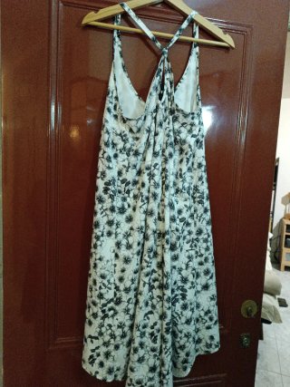 Vestido sin mangas estampado floral