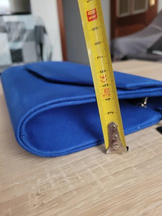 Bolso de ante azul eléctrico sin estrenar