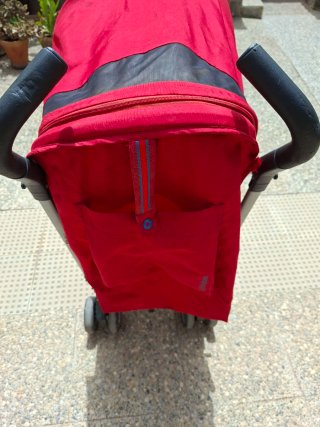 Carrito de paseo Cybex rojo