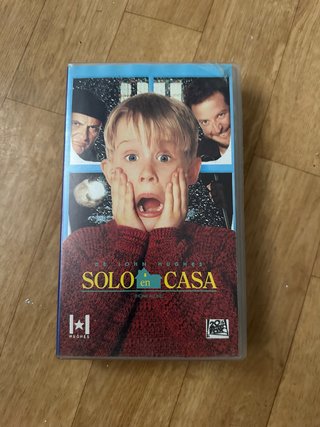 VHS Solo en Casa (1990) - Película Familiar