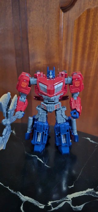 Optimus Prime  Studio Series Gamer Edition