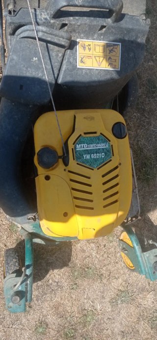 Cortacésped MTD YM 6521C