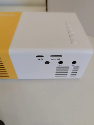 Mini Proyector Vamvo HD 1080P Inteligente
