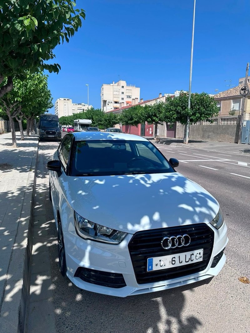 Audi A1 2015 - foto 1