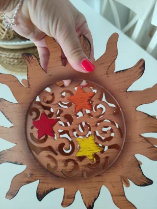 Contenitore decorativo in metallo a forma di sole