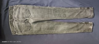 Pantalón Pull&Bear negro desgastado