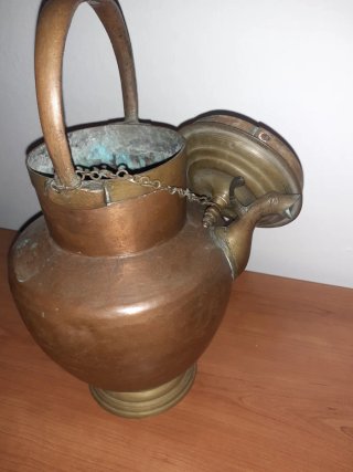 Caraffa vintage in rame