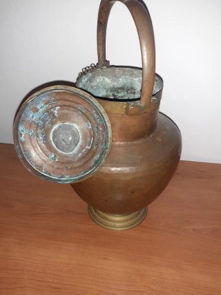 Caraffa vintage in rame