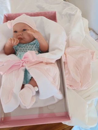 Muñeca Bebé Antonio Juan