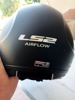 Casco LS2 Negro con Visera Transparente