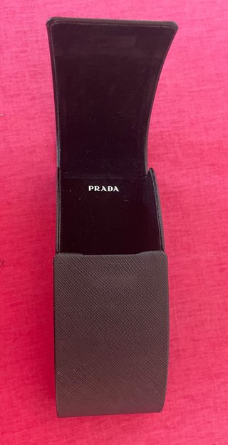 Funda de gafas Prada negra