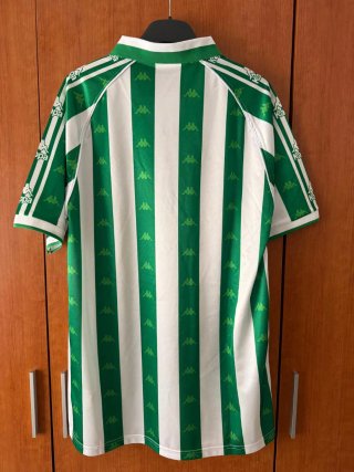 Camesita futbol .Talla XL como L