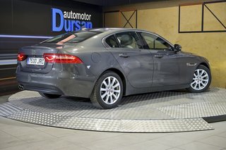 Jaguar XE 2.0 AJ200D Diesel RWD 180cv XE-Pure