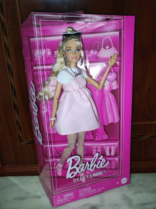 Barbie Deluxe Style Bambola