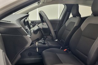 Renault Clio Authentic SCe 49 kW (67CV)