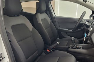 Renault Clio Authentic SCe 49 kW (67CV)