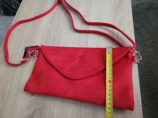 Bolso de ante rojo sin estrenar