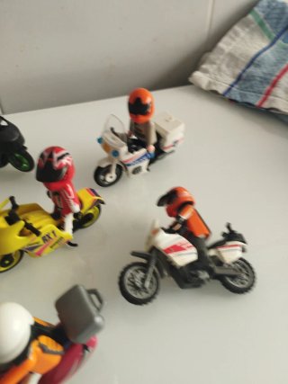 Lote Playmobil Motos y Figuras