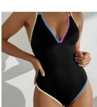 Bañador negro con ribetes de colores