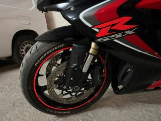 Suzuki GSXR600 ( Roja y Negra)