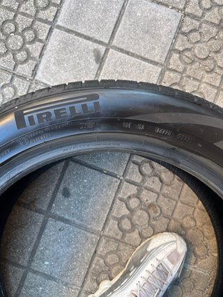 235/50R20 104W Pirelli Scorpion Zero