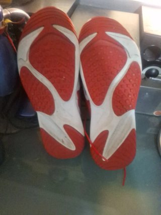 Zapatillas Nike Rojas y Blancas