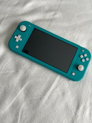 Nintendo Switch Lite Verde,más un juego