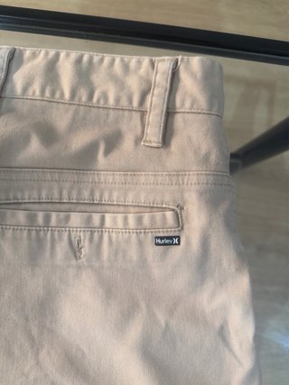 Bermudas Hurley Beige Talla 30