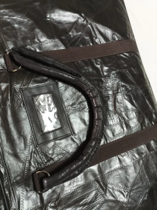 Bolso de viaje de mano en  piel marrón ,con candao