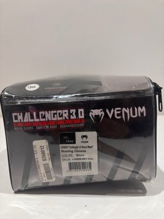 Guantes de boxeo Venum negros