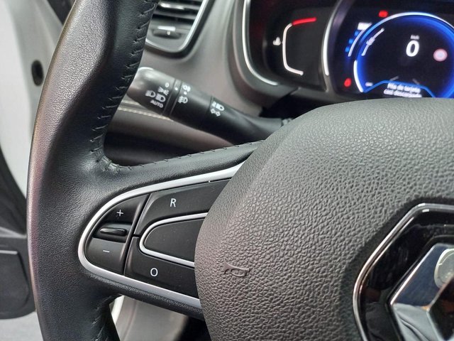 RENAULT SCÉNIC 1.5 DCI ENERGY INTENS EDC AUT