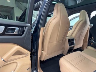 Porsche Cayenne 2023