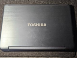 Toshiba Satellite L955D-108 Portátil