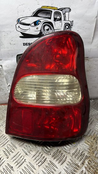 Piloto Trasero Derecho Kia Carnival 2001