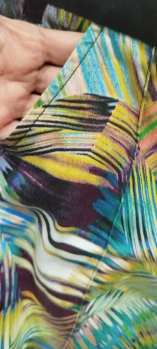 Pantalón chino estampado tobillero
