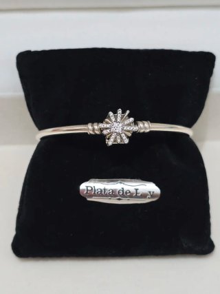 Pulsera Pandora Plata con Circonitas