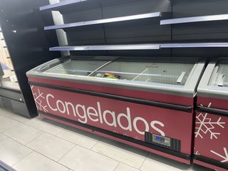 Mobiliario de Tienda de alimentación.