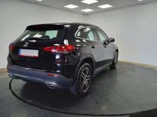 MERCEDES CLASE GLA 250 E