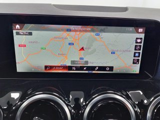 MERCEDES CLASE GLA 250 E