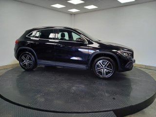 MERCEDES CLASE GLA 250 E