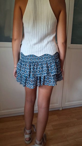 Falda pantalón volantes estampado
