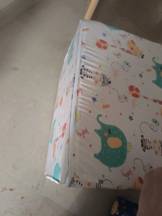 Sillón infantil de espuma con funda y cojín