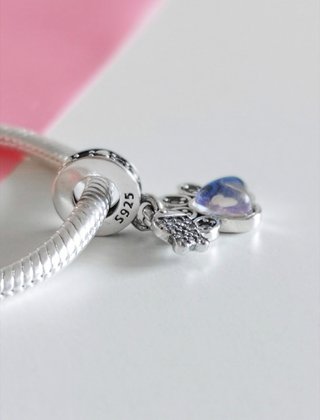 CHARM HUELLA GATO AZUL COLGANT PARA PANDORA CAJA
