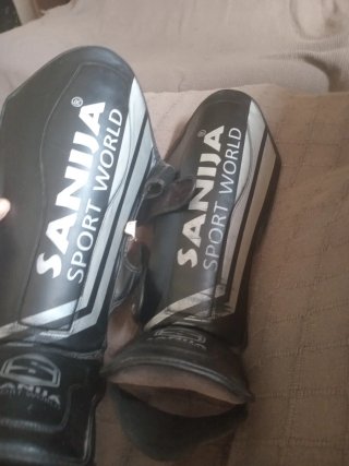 Espinilleras SANJIASPORT WORLD