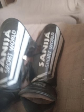 Espinilleras SANJIASPORT WORLD