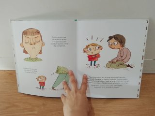 Libro infantil Tu cuerpo es tuyo (Lucía Serrano)