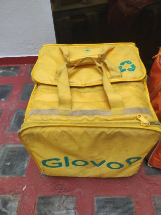 Mochila Glovo Amarilla