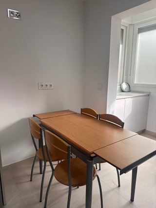 Mesa extensible cocina con 4 sillas